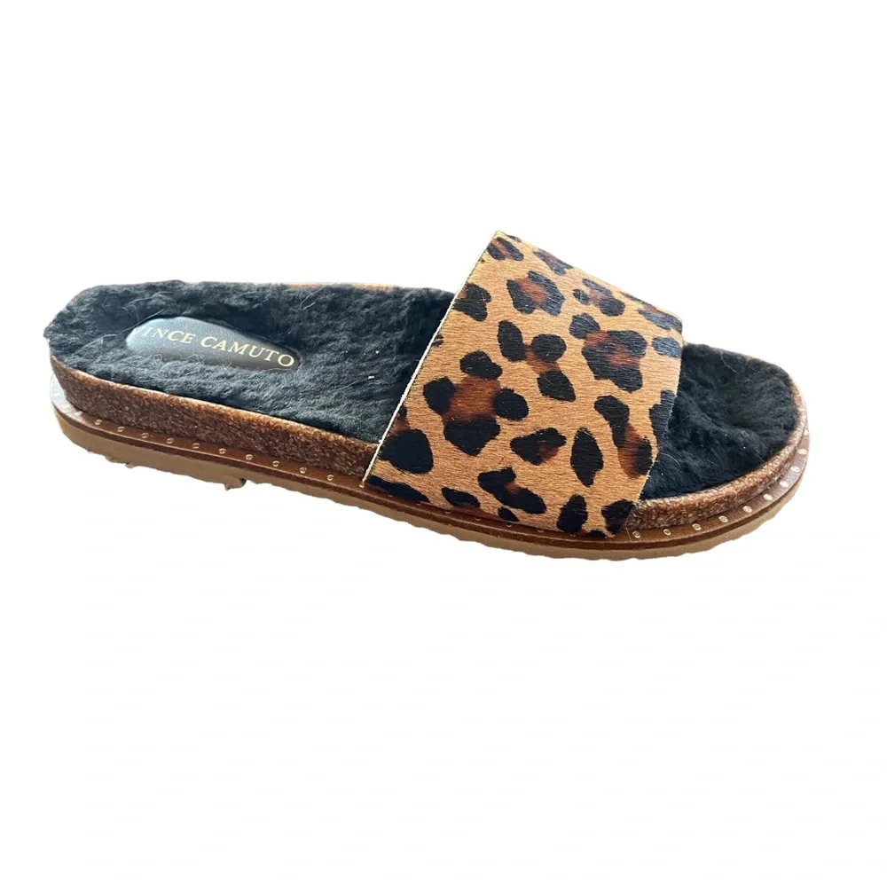 Vince Camuto leopard print Leo haircalf black fur slip on slide sandal 7